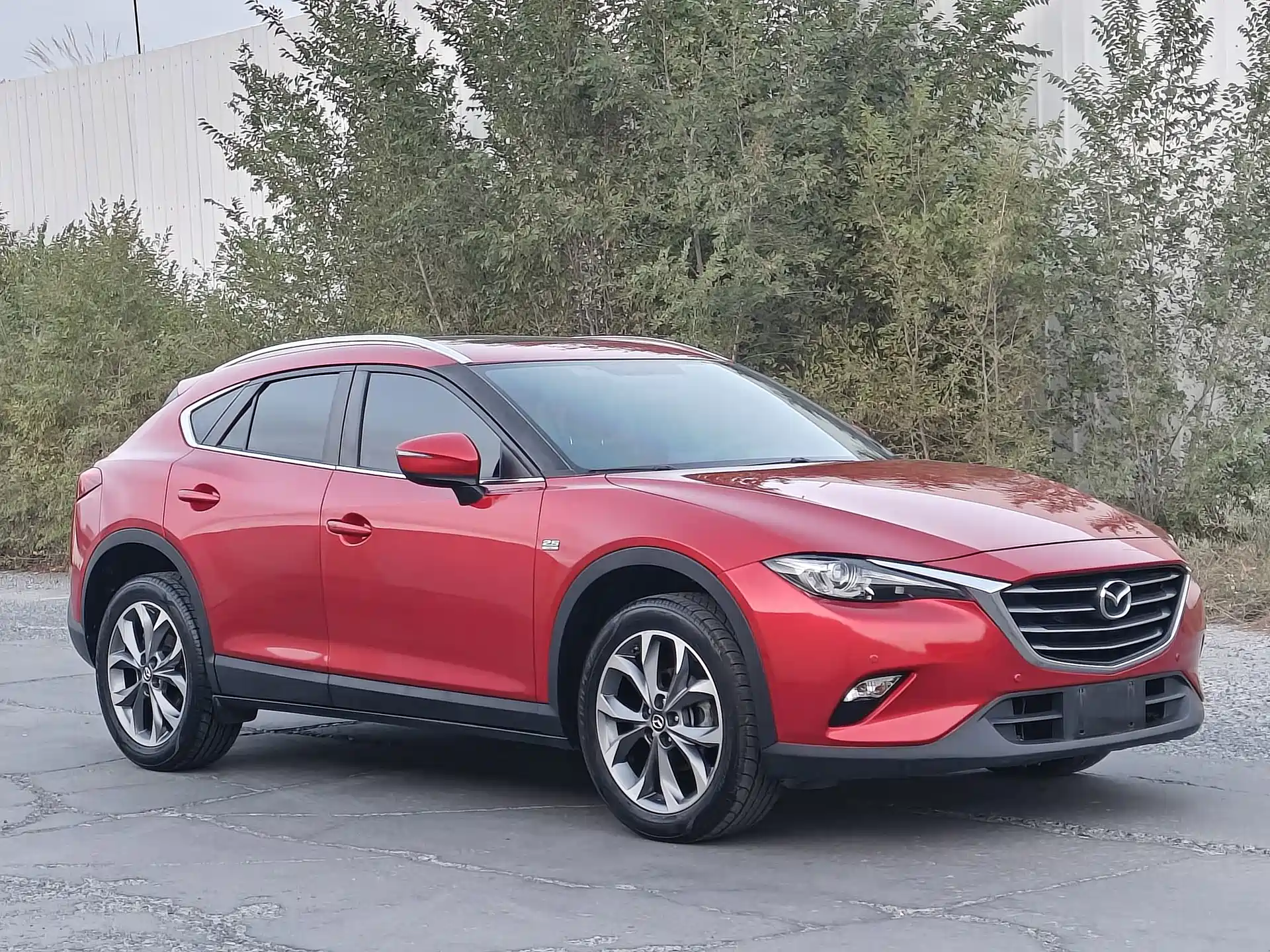 Фото 2 - Mazda CX-4
