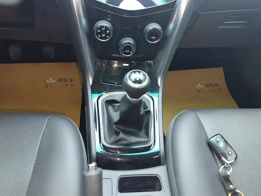 BYD F3 2020 1.5L Manual Premium Edition фото 16