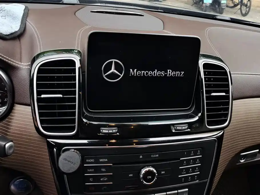 Mercedes-Benz GLE 2017 GLE 320 4MATIC Dynamic фото 13