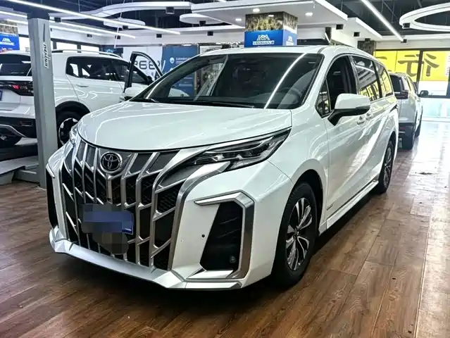 Toyota Granvia 2024 2.5L Hybrid Premium PLUS 4WD Edition