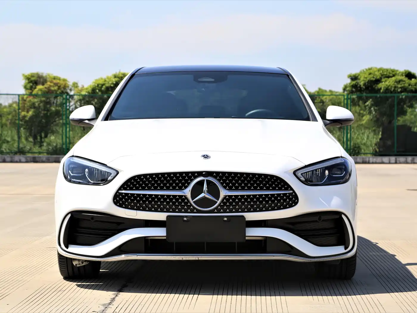 Mercedes-Benz C-Class 2023 C 200 L Sport фото 2