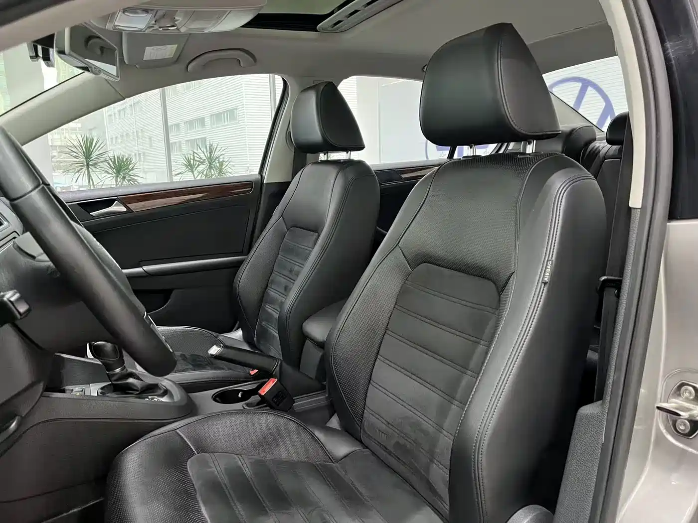 Volkswagen Sagitar 2014 1.4TSI Automatic Flagship фото 10