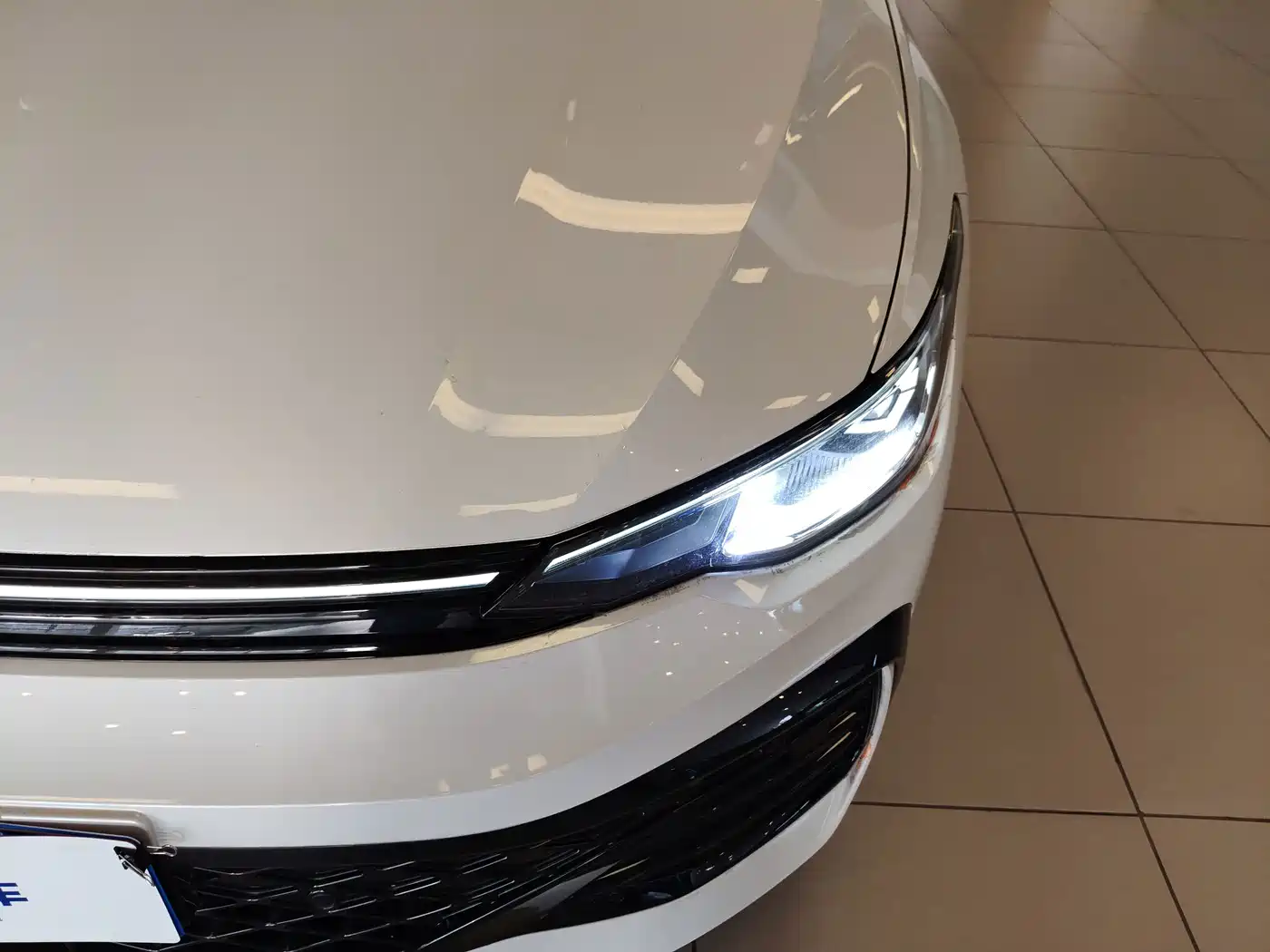Volkswagen Golf 2025 2025 300TSI R-Line