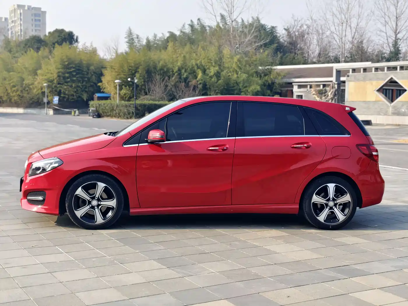 Mercedes-Benz B-Class 2017 B 200 Luxury фото 4