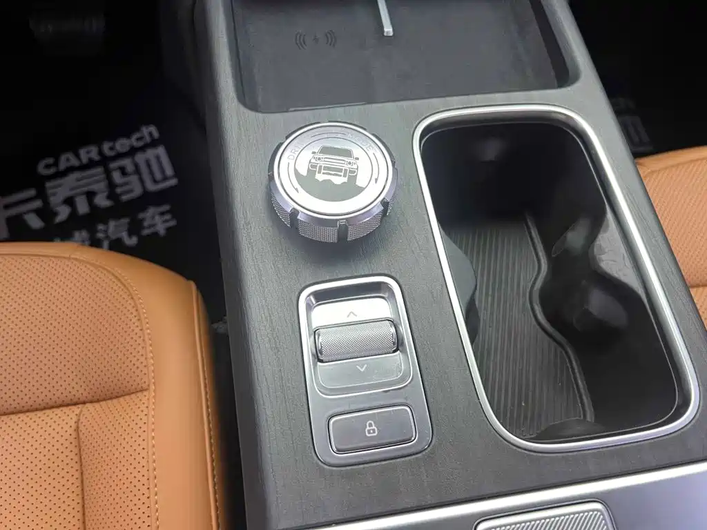 iCAR V27 2026 2026 200KM AWD Falcon 500