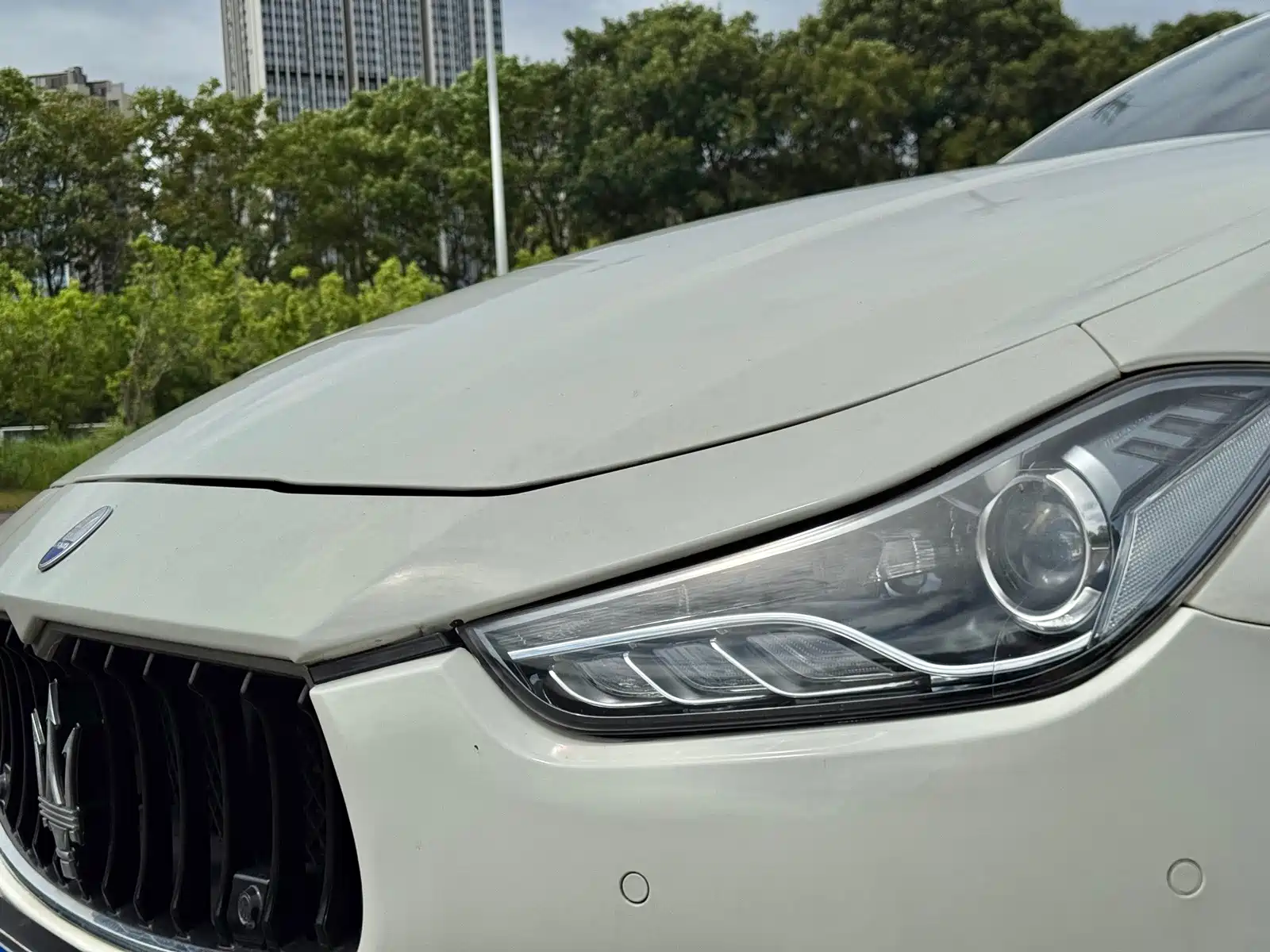 Photo 10 - Maserati Ghibli