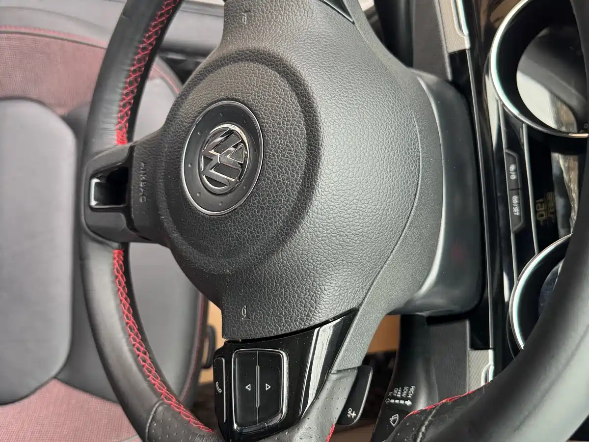 Volkswagen Bora 2015 Quality Edition 1.4TSI Automatic Sportline фото 10