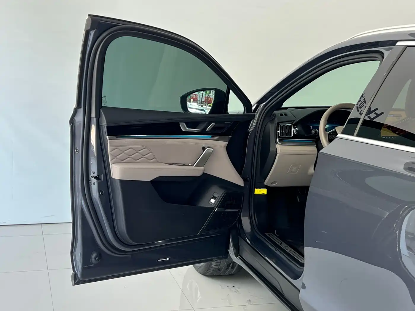 BYD Tang New Energy 2024 DM-p Champion Edition 215KM AWD Flagship фото 15