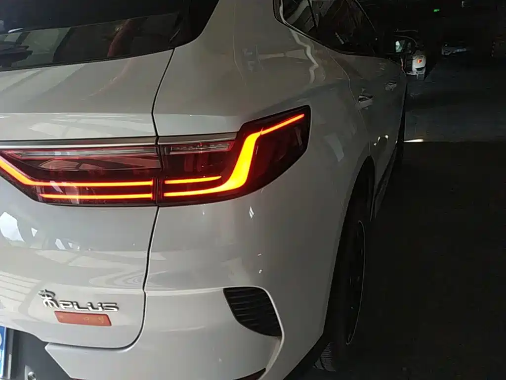 BYD Song PLUS 2021 2020 1.5T Automatic Luxury