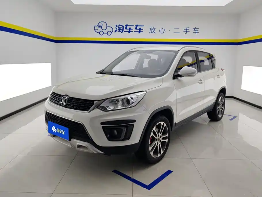 BAIC Senova X35 2016 — пригон из Китая