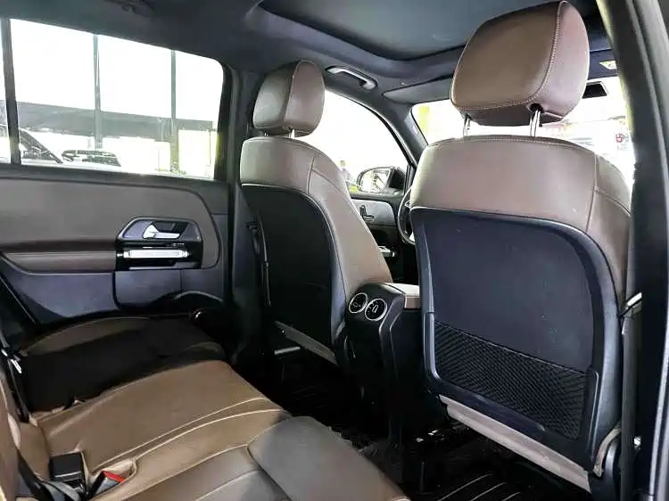 Mercedes-Benz GLB 2023 Facelift GLB 200 Dynamic фото 14