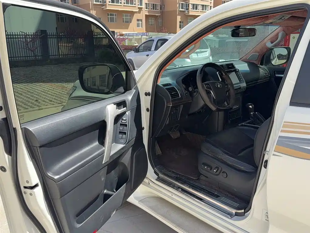 Toyota Prado 2018 3.5L Automatic TX-L NAVI Rear-mounted Spare Tire фото 10