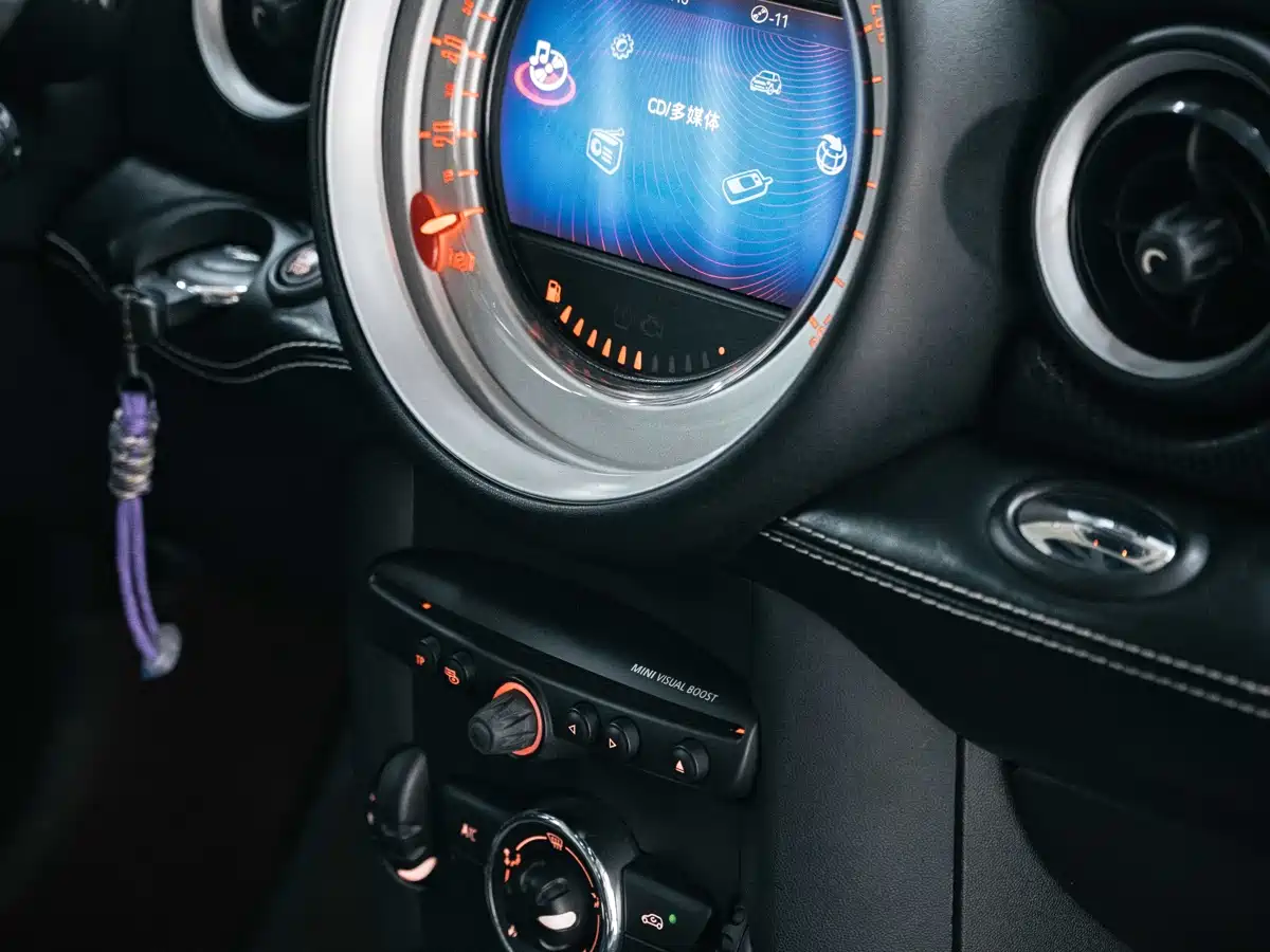 MINI CLUBMAN 2013 2012 1.6T COOPER S Fun