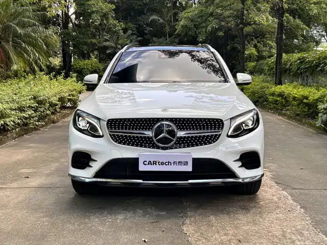 Mercedes-Benz GLC 2019 GLC 260 L 4MATIC Luxury — фото 2
