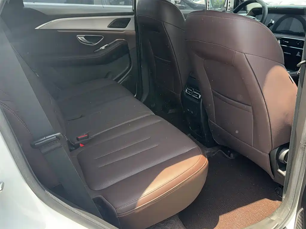 Jetour X90 PLUS 2023 2023 1.6TD DCT Villa 7-Seater