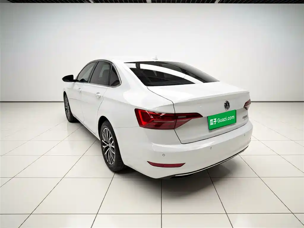 Volkswagen Sagitar 2019 200TSI Manual Comfort Edition China VI фото 5