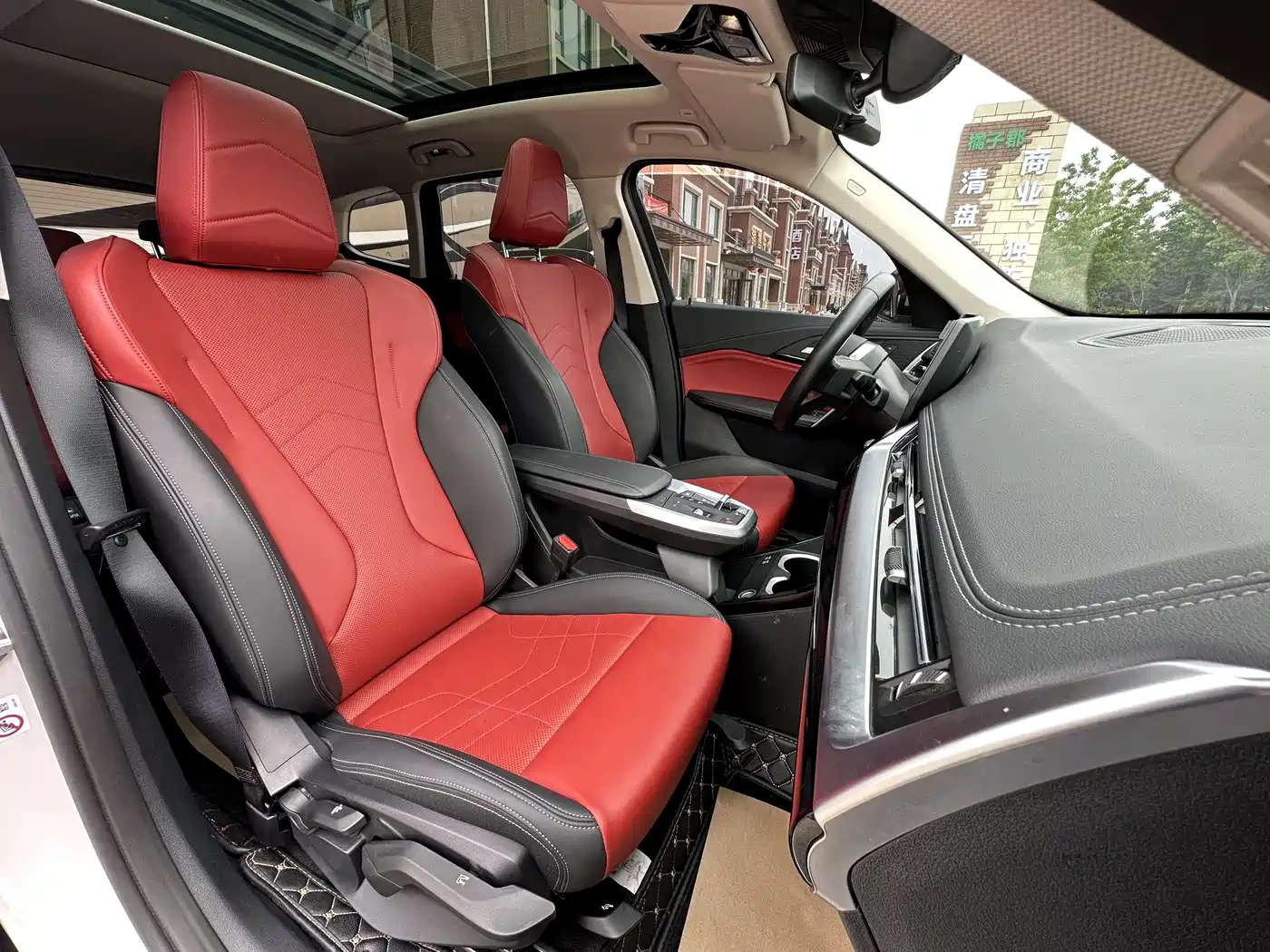 BMW X1 2023 sDrive20Li X Design Package фото 15