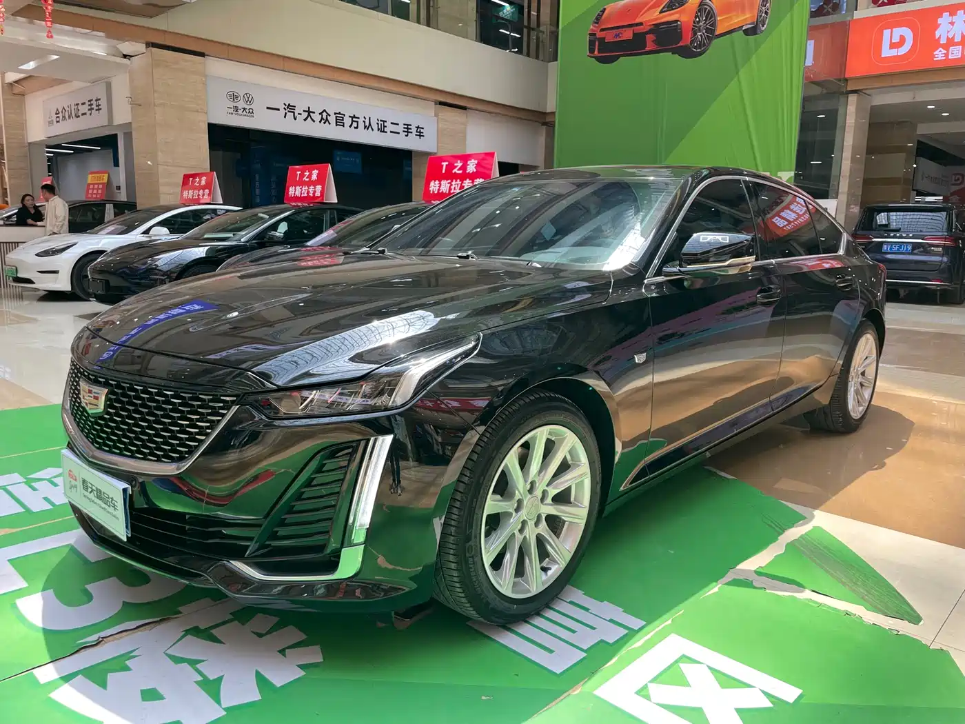 Cadillac CT5 2021 28T Style Edition фото 3