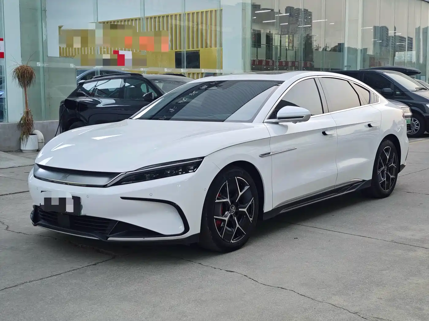 BYD Han 2022 EV Genesis Edition 715KM FWD Flagship