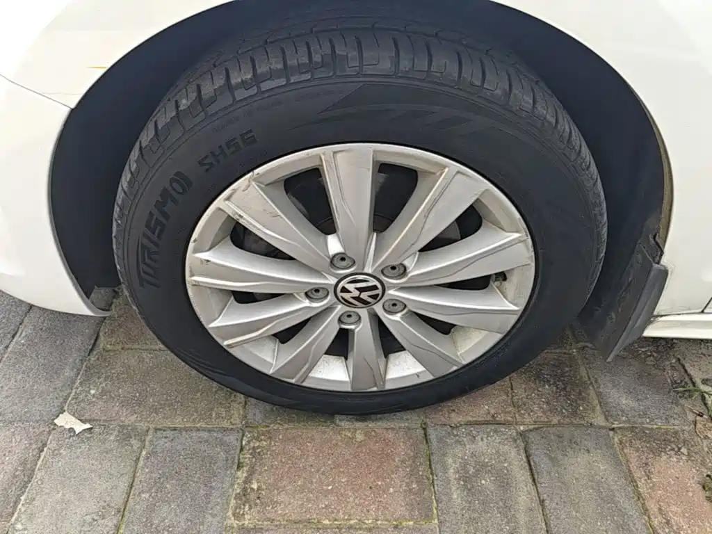 Фото 23 - Volkswagen Sagitar