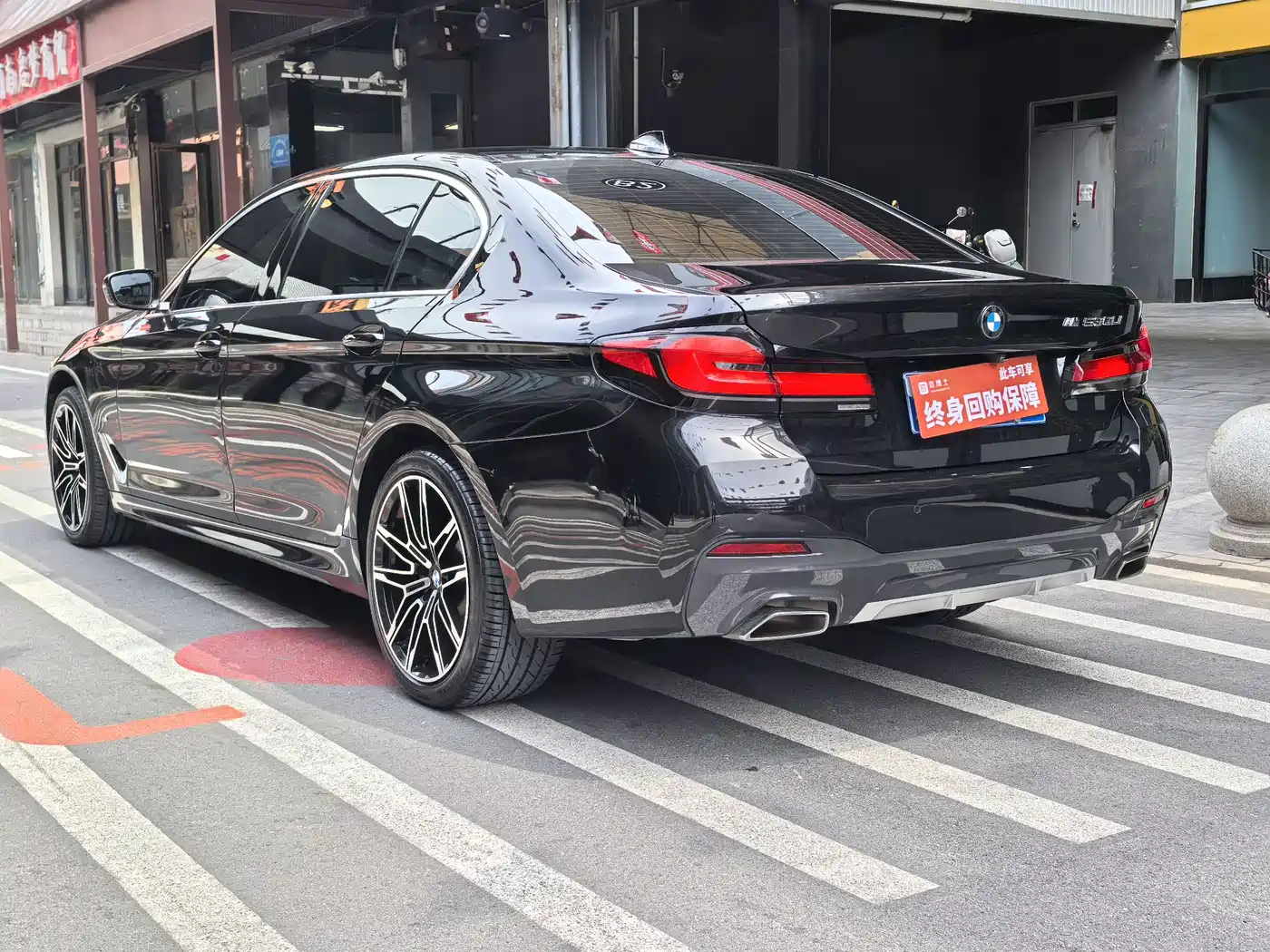 BMW 5 Series 2022 525Li M Sport Package фото 4