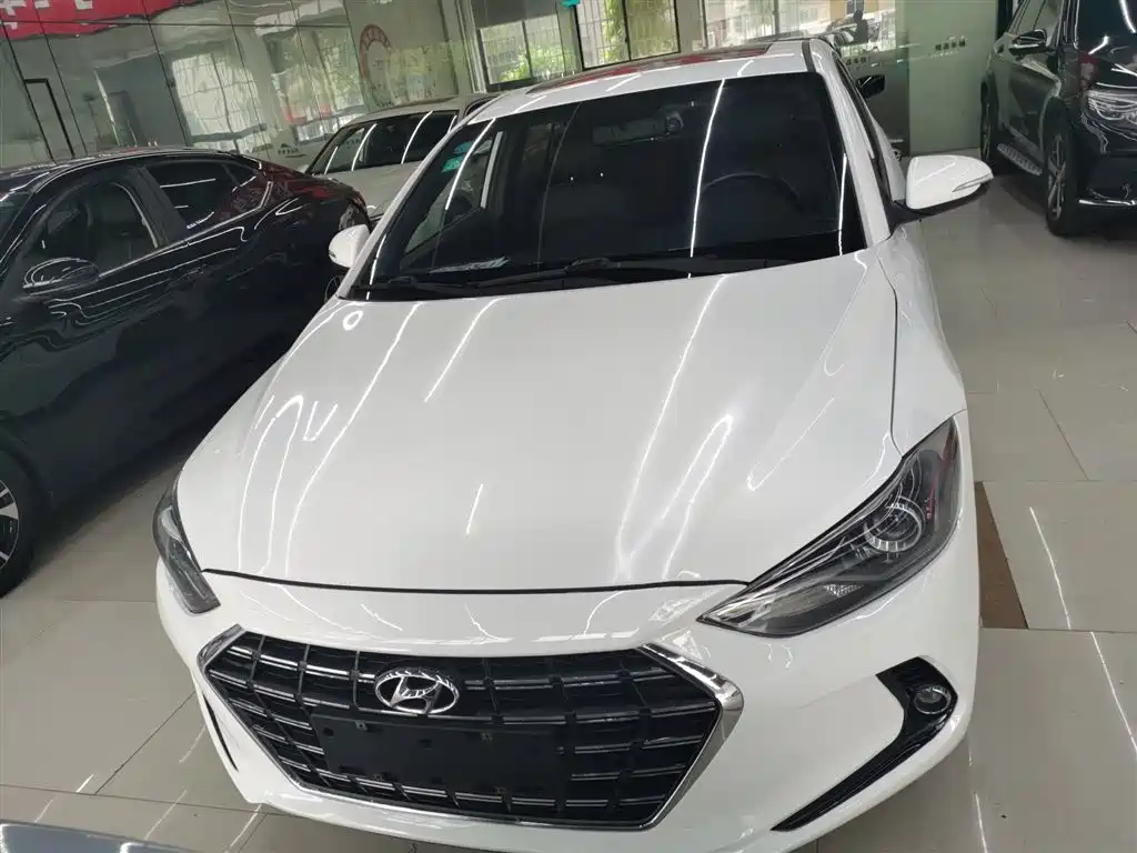 Hyundai Elantra 2019 1.4T Dual-clutch XuanDong·Vitality Type фото 3