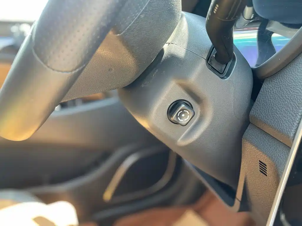 BYD Qin New Energy 2018 2018 Qin EV450 Smart Connected Premium Edition