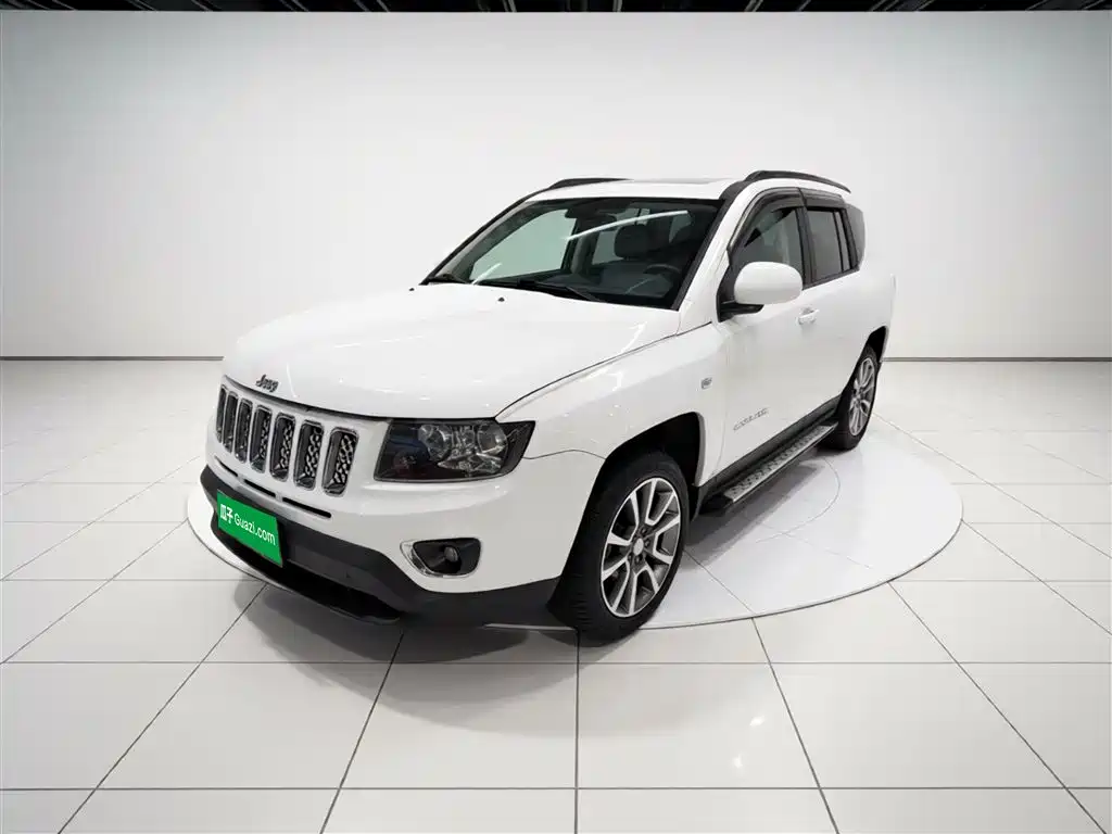 Jeep Compass (Import) 2015 2015 2.0L 2WD Luxury