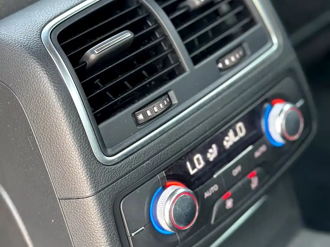 Audi S6 2013 S6 4.0TFSI фото 17