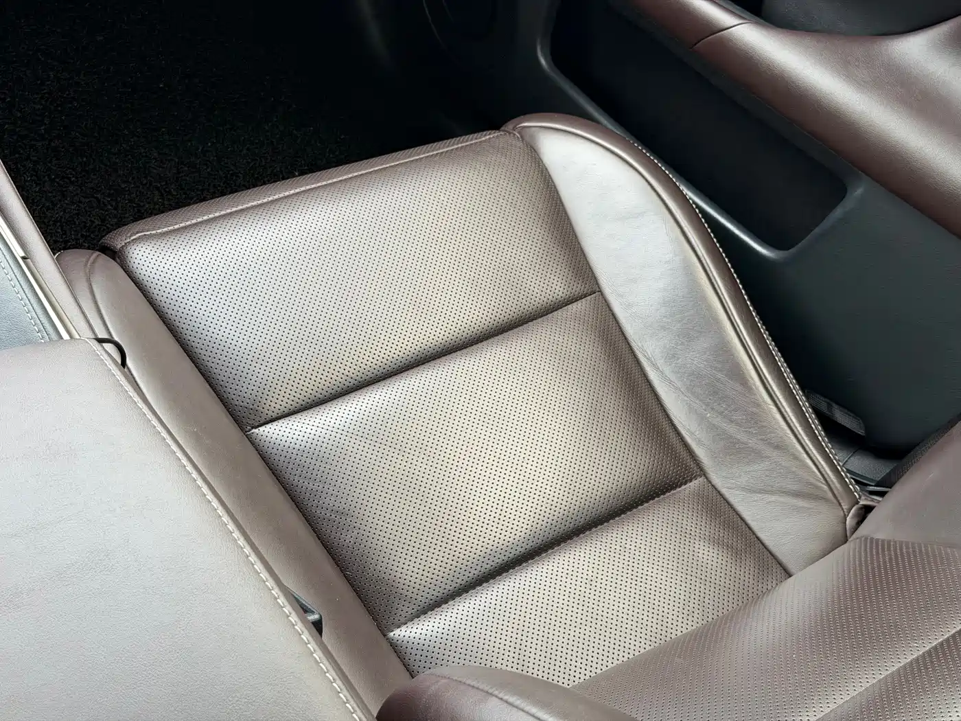 Lexus GS 2018 2016 300h Luxury Edition