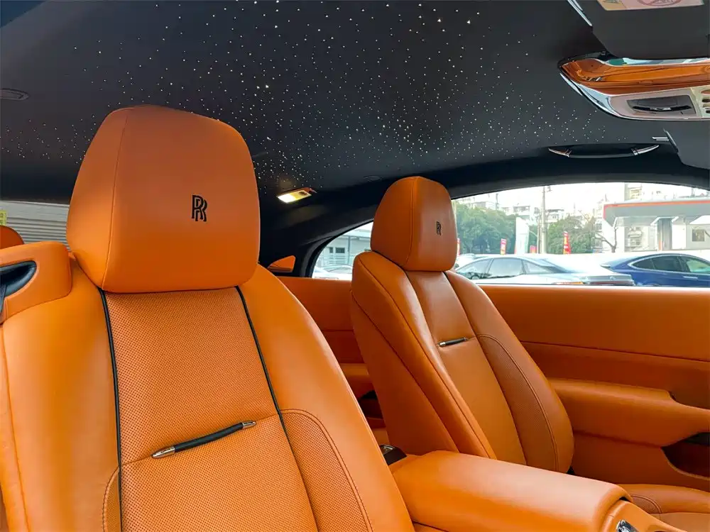 Rolls-Royce Wraith 2018 6.6T Black Badge фото 27