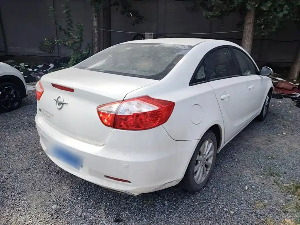 Haima M6 2015 2015 1.5T CVT Sport Intelligent