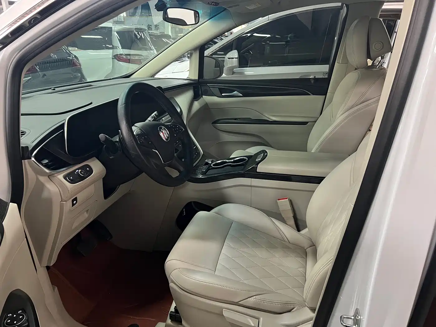 Buick GL8 2022 ES Landmark 653T Comfort фото 14