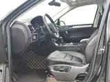 Фото 8 - Volkswagen Touareg
