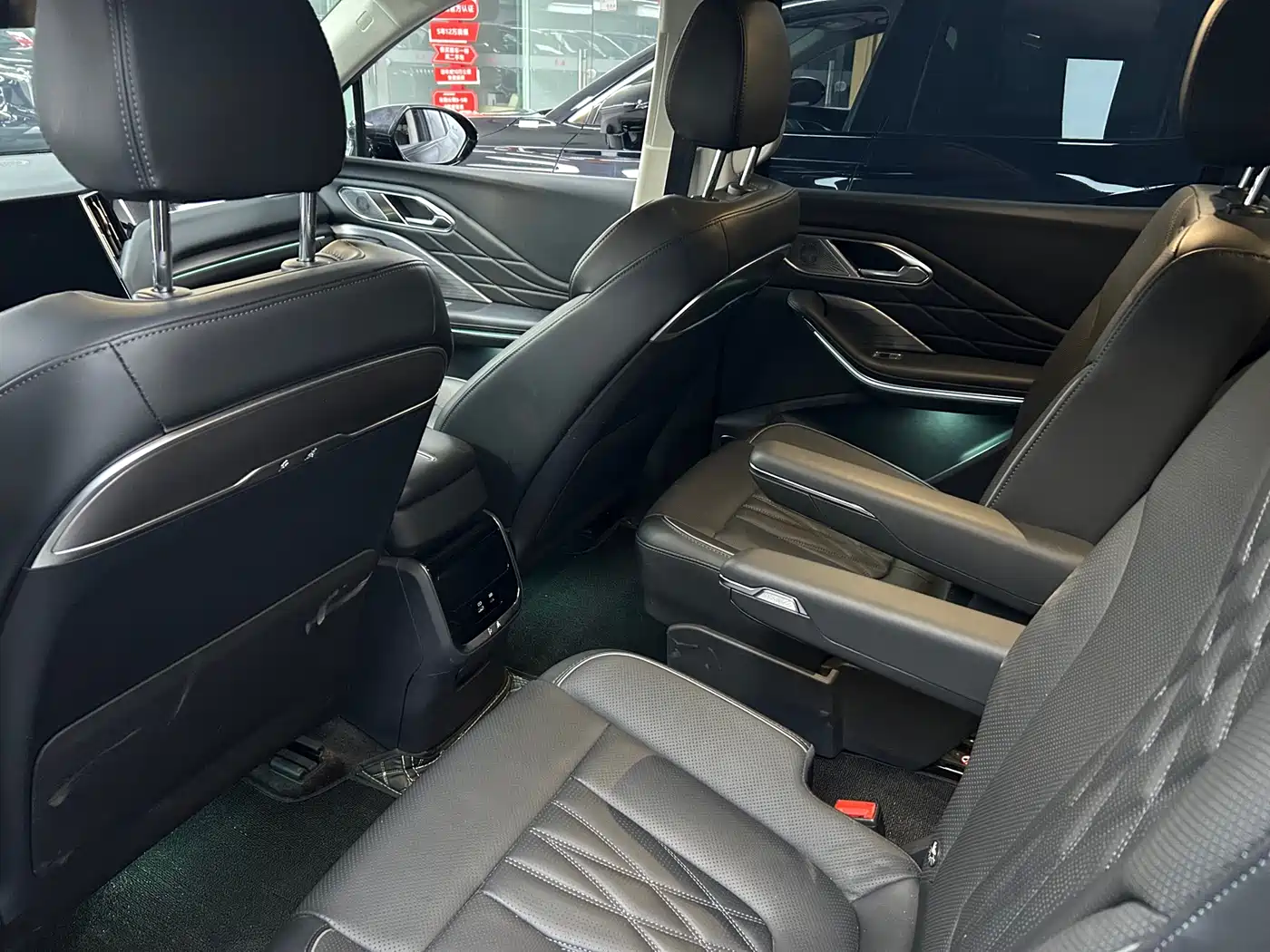 Hongqi HONGQI HS7 PHEV