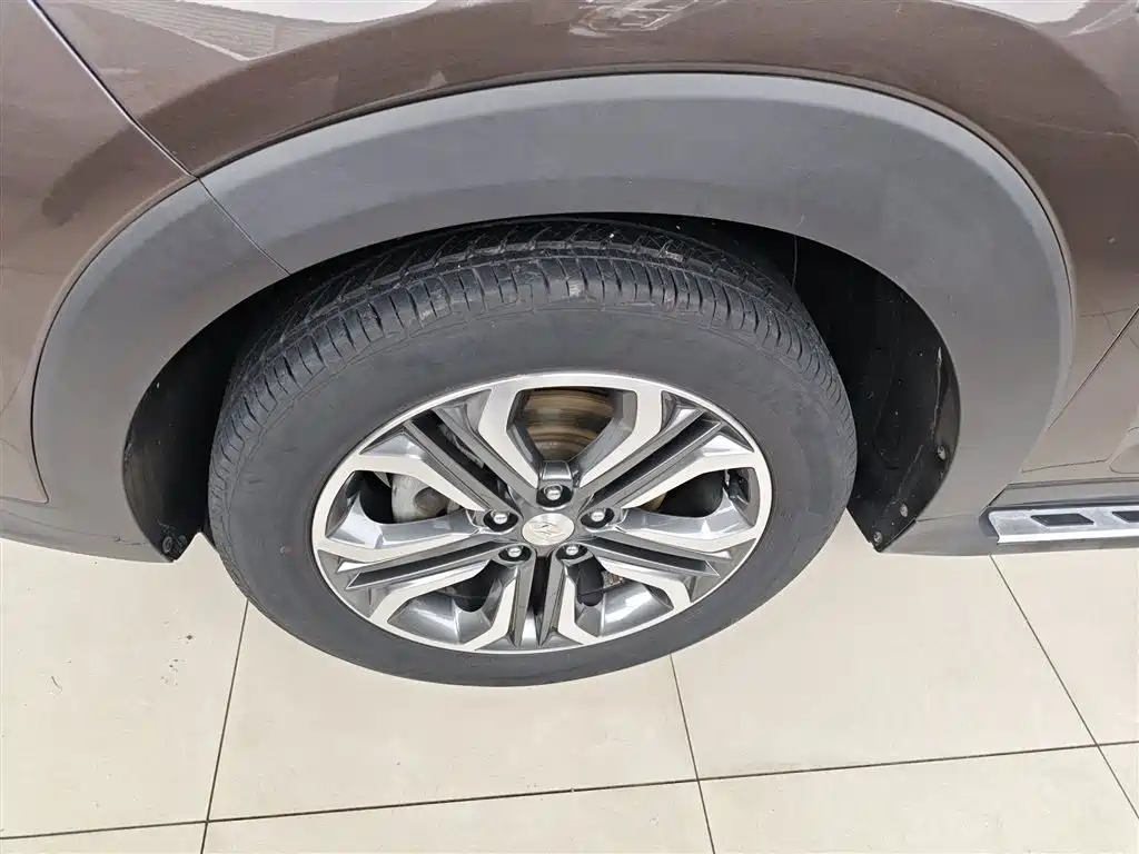 Hyundai Tucson 2015 1.6T Dual Clutch 2WD Leading фото 23