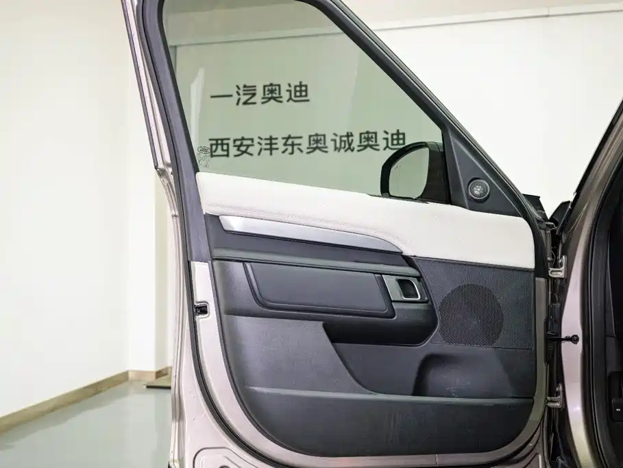 Land Rover Discovery, миниатюра 7