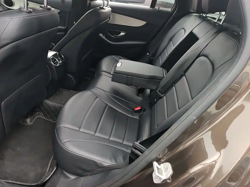 Mercedes-Benz GLC 2016 GLC 200 4MATIC фото 17