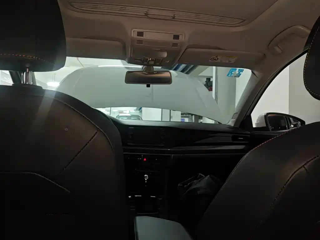 Volkswagen Bora 2020 1.5L Automatic Elite фото 14