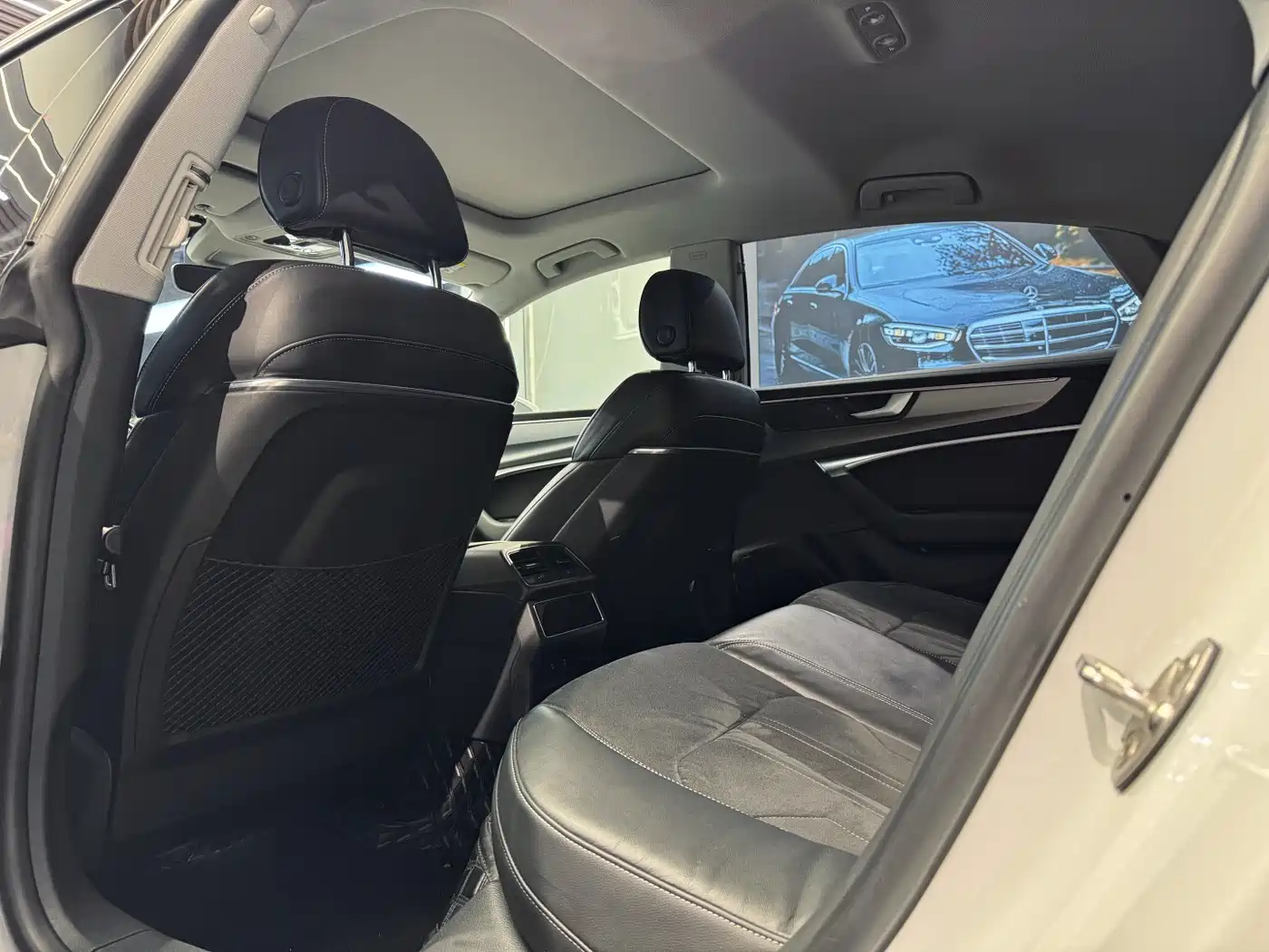 Audi A7L 2022 45 TFSI S-line Dream Builder Crystal Package фото 4
