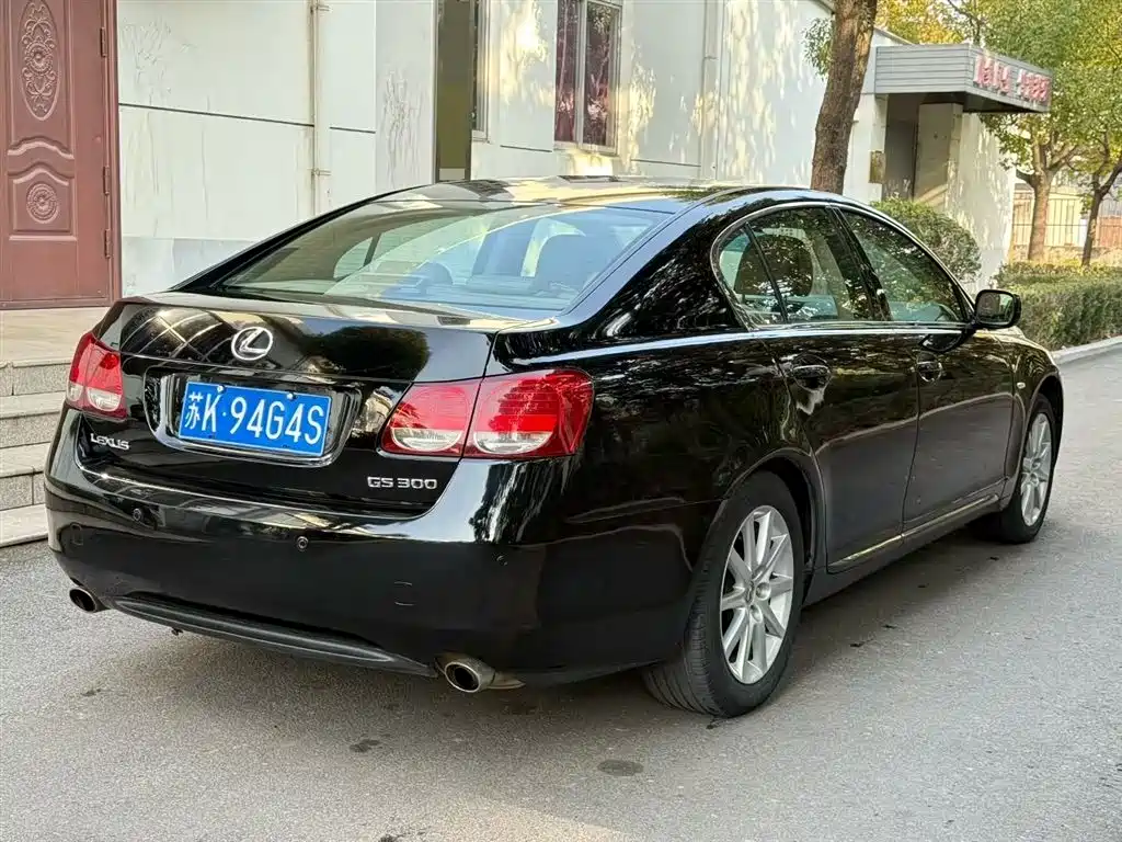 Lexus GS 2007 2005 300