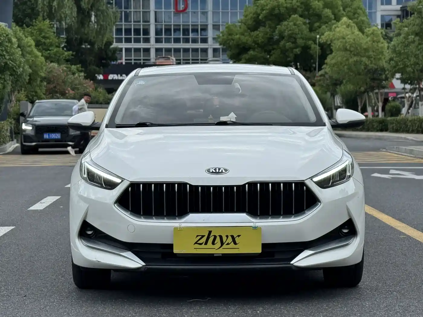 Kia K3 2019 1.5L CVT Smart Connect Edition фото 2