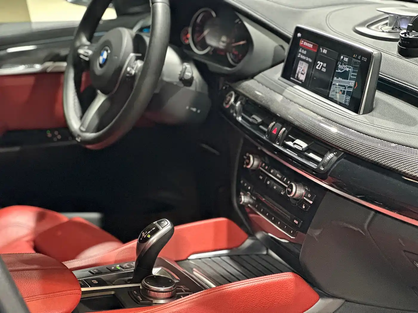 BMW X6 2017 xDrive35i M Luxury Sport фото 40