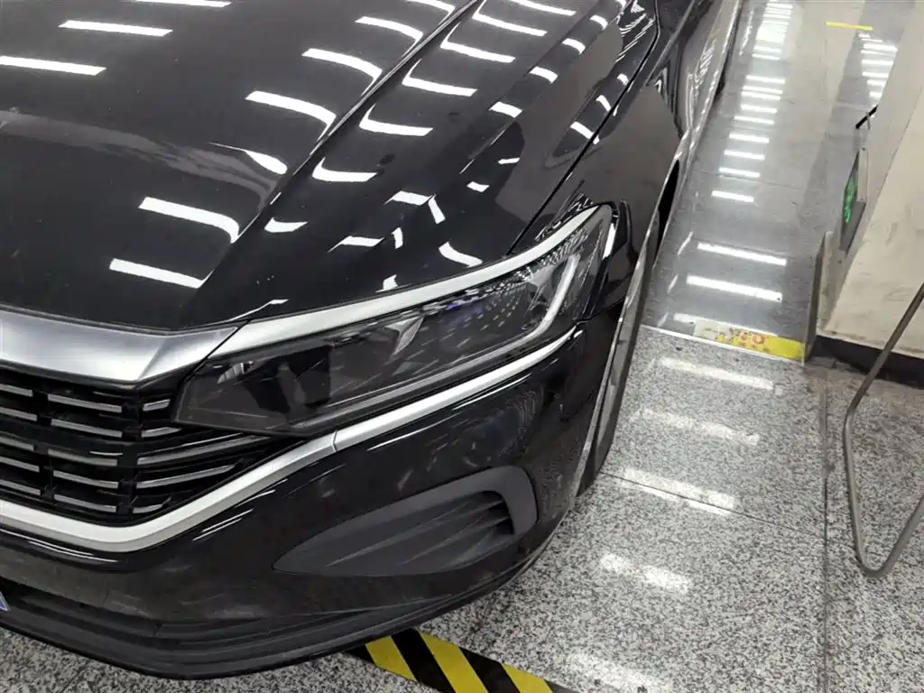 Volkswagen Passat 2025 Outstanding 280TSI Business Edition фото 24