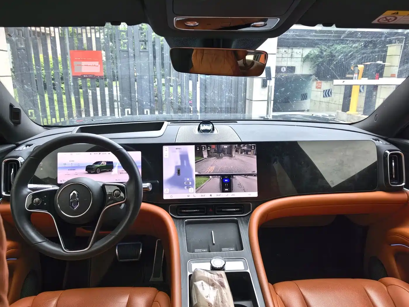 AITO Wenjie AITO M9 2024 Range Extender Max Edition 42kWh 6-seater фото 7