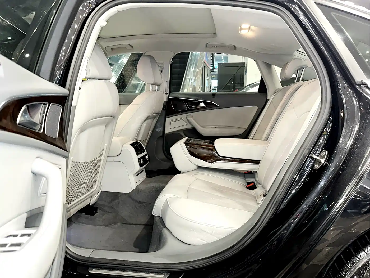 Audi A6L 2012 30 FSI Comfort фото 6