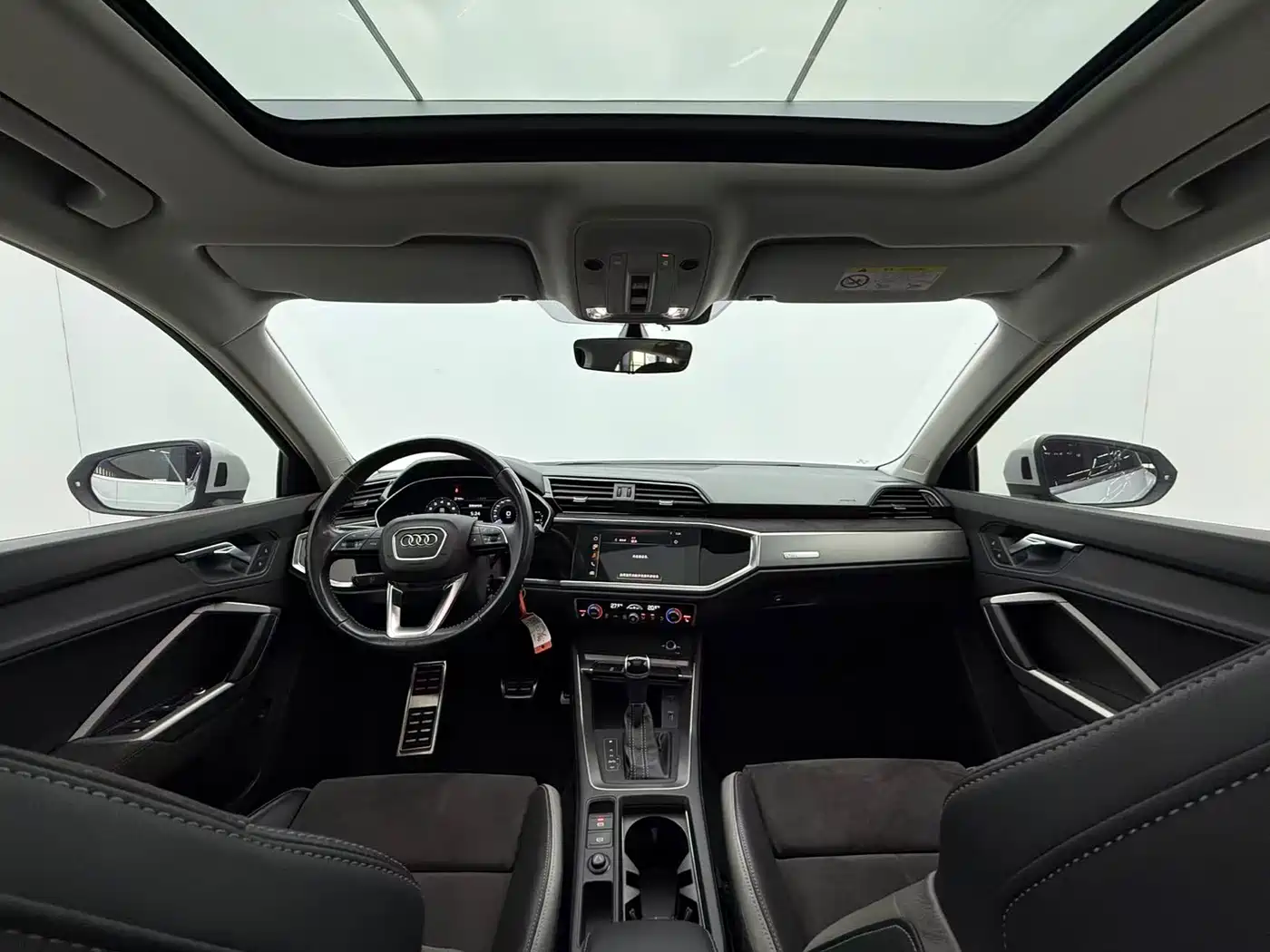 Audi Q3 2021 35 TFSI Progressive Sport фото 11