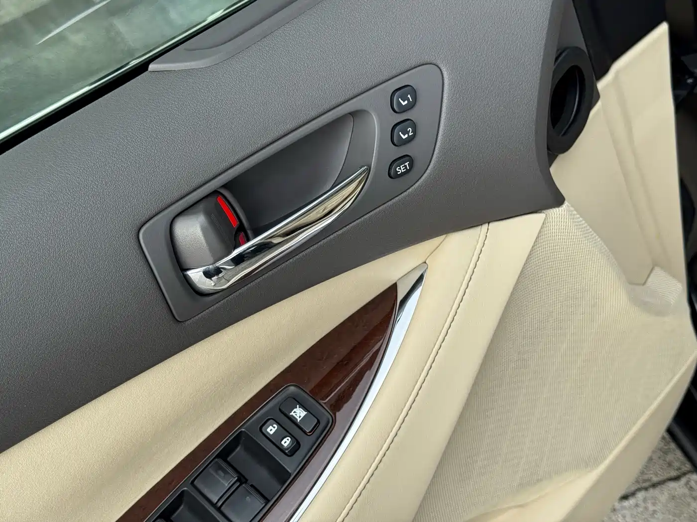 Lexus ES 2010 350 Luxury Edition фото 14