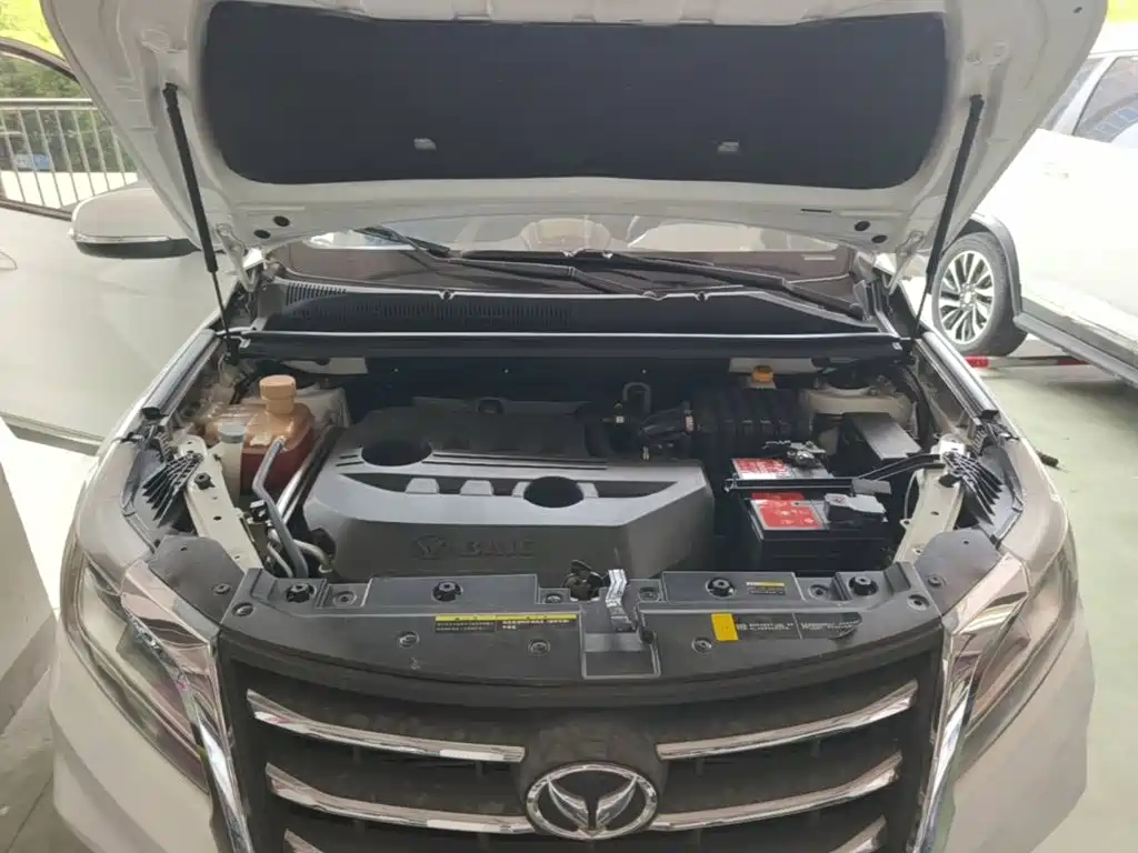 BAIC Huansu S6 2016 2017 1.5T CVT Delight