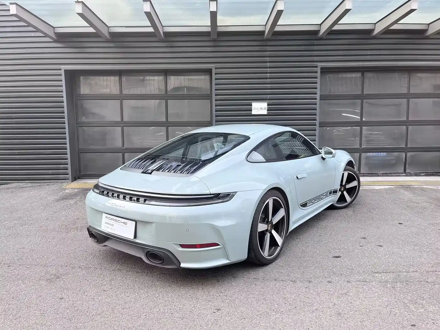 Porsche 911 2025 Carrera 3.0T фото 6